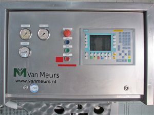 Van Meurs B 200 bag-in-box filling machine with 2000 litre feed tank